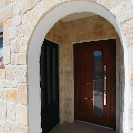 Apartment Pridraga