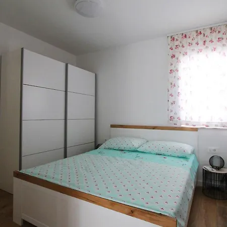 דירה Apartment Pridraga *