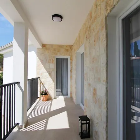 Apartment Pridraga